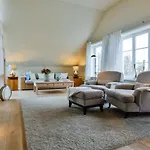 Kontorhaus * 凯图姆