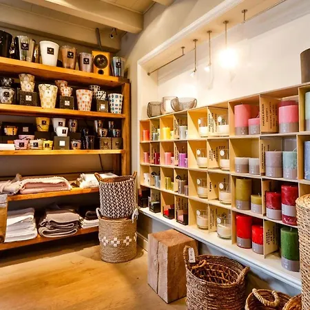 Kontorhaus * カイトゥム