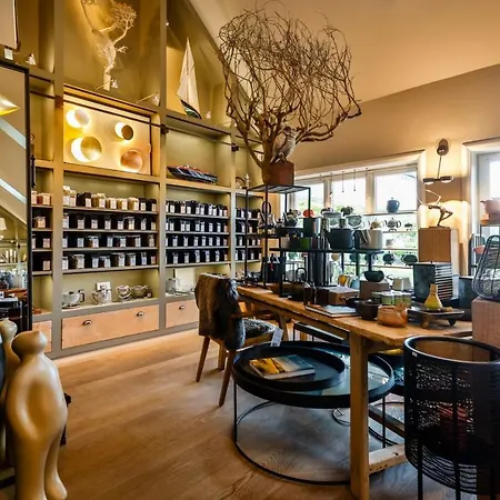 ホテル Kontorhaus *